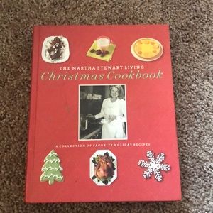 The Martha Stewart Living Christmas Cookbook